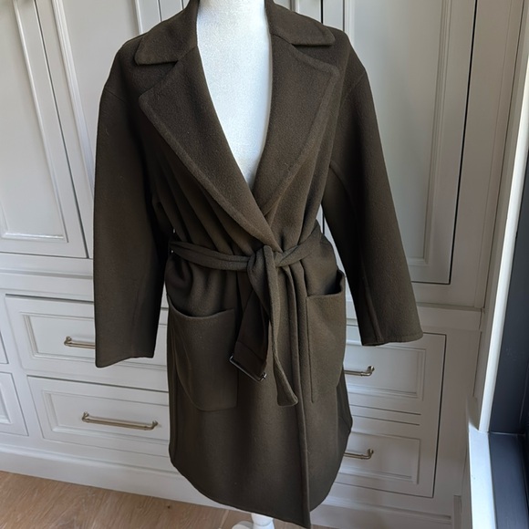 NWOT Vince wool blend trench coat. Army green/brown color, XS, oversized fit. - Picture 3 of 11